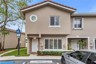 164 Riviera Cir, Weston, FL 33326 - Photo 1
