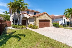 9761 NW 9th St, Miami, FL 33172 - Photo 1