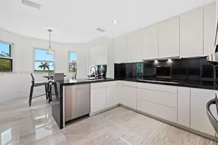 13633 Deering Bay Dr, Coral Gables, FL 33158 - Photo 11