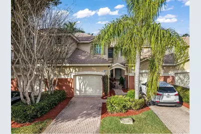 3889 Tree Top Dr #3889, Weston, FL 33332 - Photo 1
