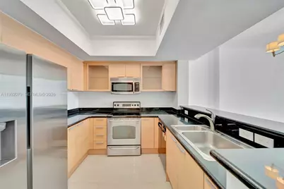140 S Dixie Hwy #602, Hollywood, FL 33020 - Photo 1