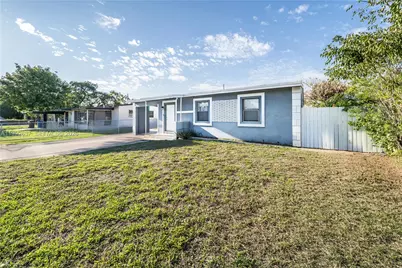 1119 NW 10th Pl, Fort Lauderdale, FL 33311 - Photo 1