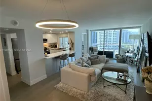 2655 Collins Ave, Miami Beach, FL 33140 - Photo 1
