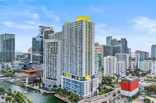185 SW 7th St, Miami, FL 33130 - Photo 1