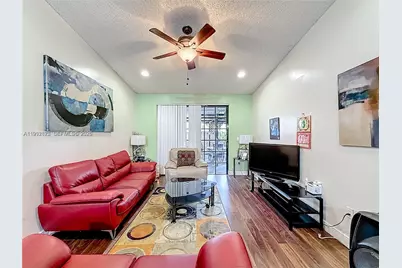 6722 NW 192nd Ln, Hialeah, FL 33015 - Photo 1
