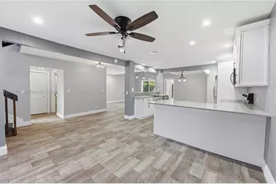6192 Laurel Ln #B, Tamarac, FL 33319 - Photo 1