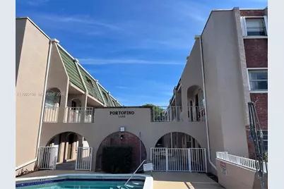 1100 SE 4th Ave #16, Deerfield Beach, FL 33441 - Photo 1