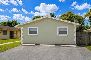 5644 Pierce St, Hollywood, FL 33021 - Photo 1