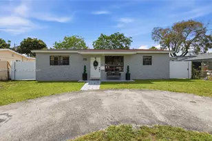 7390 Cleveland St, Hollywood, FL 33024 - Photo 1