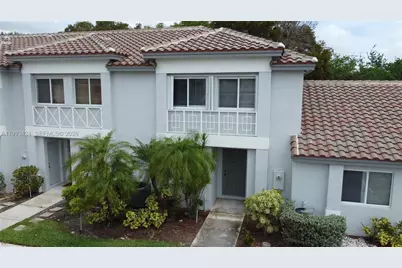 719 NW 208th Way #719, Pembroke Pines, FL 33029 - Photo 1