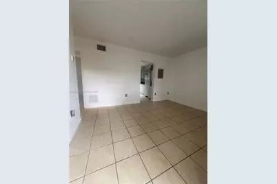 3680 Oak Ave #2, Miami, FL 33133 - Photo 1