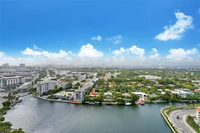 2555 Collins Ave #2404, Miami Beach, FL 33140 - Photo 1