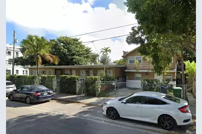 640 SW 5th St #1, Miami, FL 33130 - Photo 1