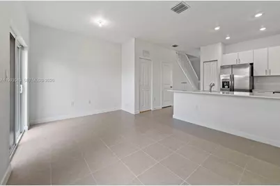 1541 SE 27th Rd, Homestead, FL 33035 - Photo 1