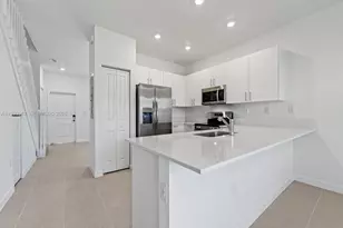 1521 SE 27th Rd, Homestead, FL 33035 - Photo 1