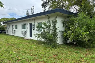 2071 NE 169th St, North Miami Beach, FL 33162 - Photo 1