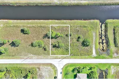 1134 Hudson St E, Lehigh Acres, FL 33974 - Photo 1
