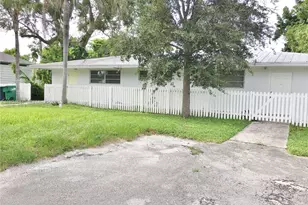 5831 SW 62nd St, Miami, FL 33143 - Photo 1