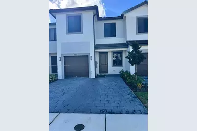18945 SW 344th Ter, Homestead, FL 33034 - Photo 1