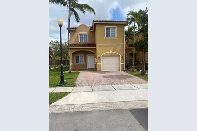 319 SE 20th Ter #319, Homestead, FL 33033 - Photo 1