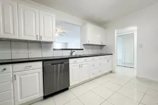 3800 S Ocean Dr, Hollywood, FL 33019 - Photo 1