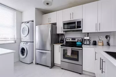 1651 NE 115th St #28C, Miami, FL 33181 - Photo 1