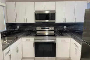 6011 W 24th Ave, Hialeah, FL 33016 - Photo 1