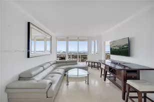 4779 Collins Ave, Miami Beach, FL 33140 - Photo 1