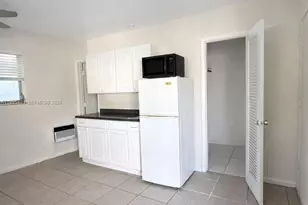 2051 NE 25th Ave, Pompano Beach, FL 33062 - Photo 1