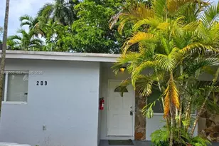209 SW 9th St, Hallandale Beach, FL 33009 - Photo 1