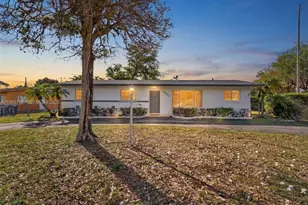 11190 SW 57th St, Miami, FL 33173 - Photo 1