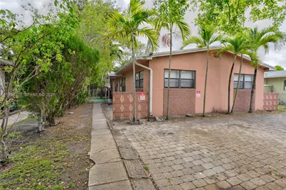 501 SW 9th St #1-2, Hallandale Beach, FL 33009 - Photo 1