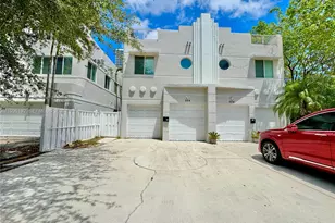 504 SW 4th Ave, Fort Lauderdale, FL 33315 - Photo 1