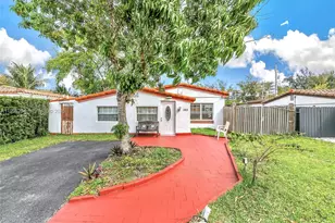 1263 NE 182nd St, North Miami Beach, FL 33162 - Photo 1