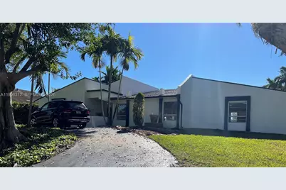 7940 SW 173rd Ter, Palmetto Bay, FL 33157 - Photo 1