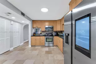 7653 NW 79th Ave, Tamarac, FL 33321 - Photo 1