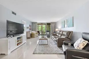 3503 Oaks Way, Pompano Beach, FL 33069 - Photo 1