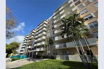 1455 N Treasure Dr #7B, North Bay Village, FL 33141 - Photo 1