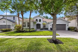 3870 E Hibiscus St, Weston, FL 33332 - Photo 1