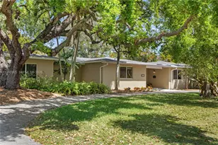 6845 SW 129th Terrace, Pinecrest, FL 33156 - Photo 1