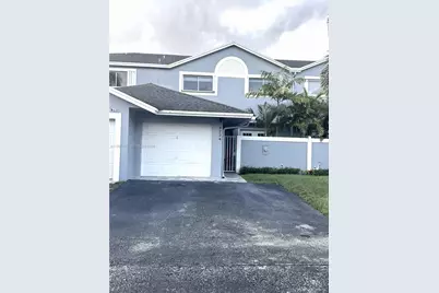 9724 SW 142 Pl, Miami, FL 33186 - Photo 1