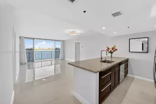 7601 E Treasure Dr, North Bay Village, FL 33141 - Photo 1