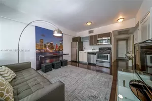 601 11th St, Miami Beach, FL 33139 - Photo 1