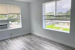 1036 SW 5th St, Miami, FL 33130 - Photo 1