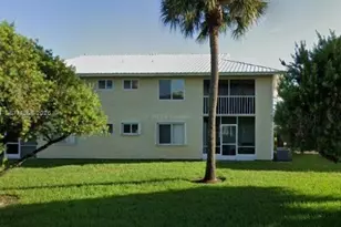 109 SE Village Dr, Port Saint Lucie, FL 34952 - Photo 1