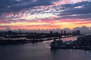 888 Biscayne Blvd, Miami, FL 33132 - Photo 1