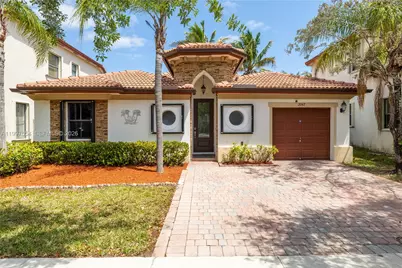 3747 SE 5th Ct, Homestead, FL 33033 - Photo 1
