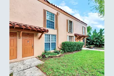 7130 Fairway Dr #L26, Miami Lakes, FL 33014 - Photo 1
