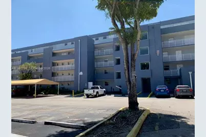 9357 Fontainebleau Blvd #D303, Miami, FL 33172 - Photo 1