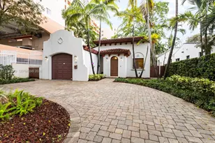 324 SW 30th Rd, Miami, FL 33129 - Photo 1